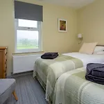 Howgills House Hotel 4*