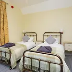 Howgills House Hotel 4*