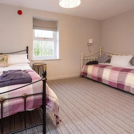 Howgills House Отель Седберг