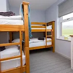 Howgills House מלון 4*