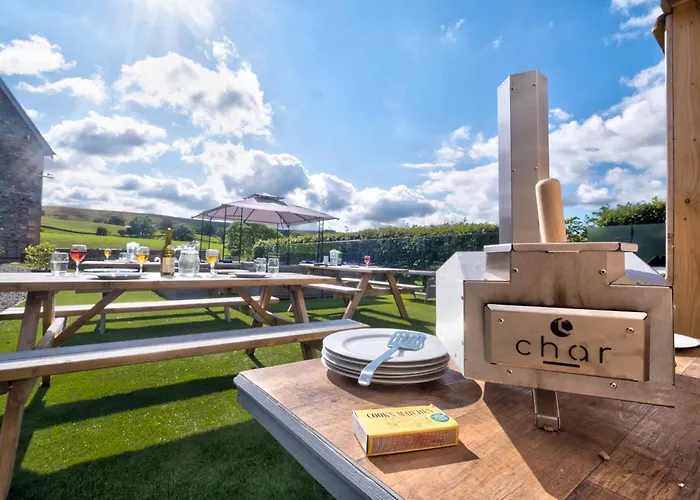 Howgills House Hotel 4*