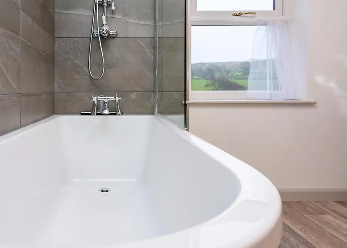 Howgills House Hotel