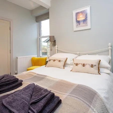 Howgills House 4*