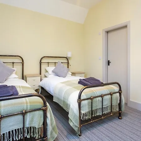Howgills House Hotel